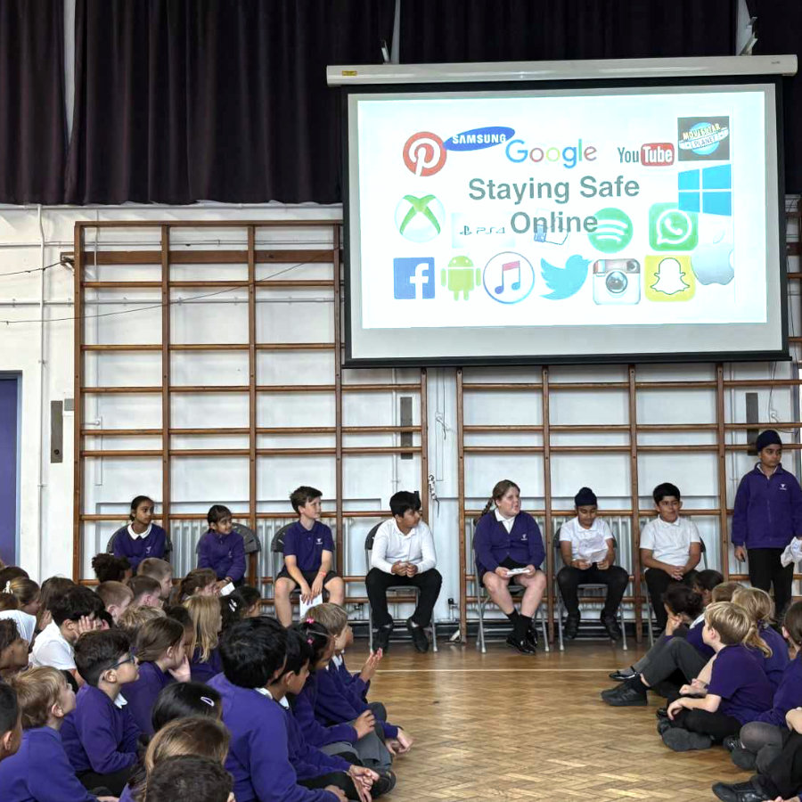 Digital Leaders.